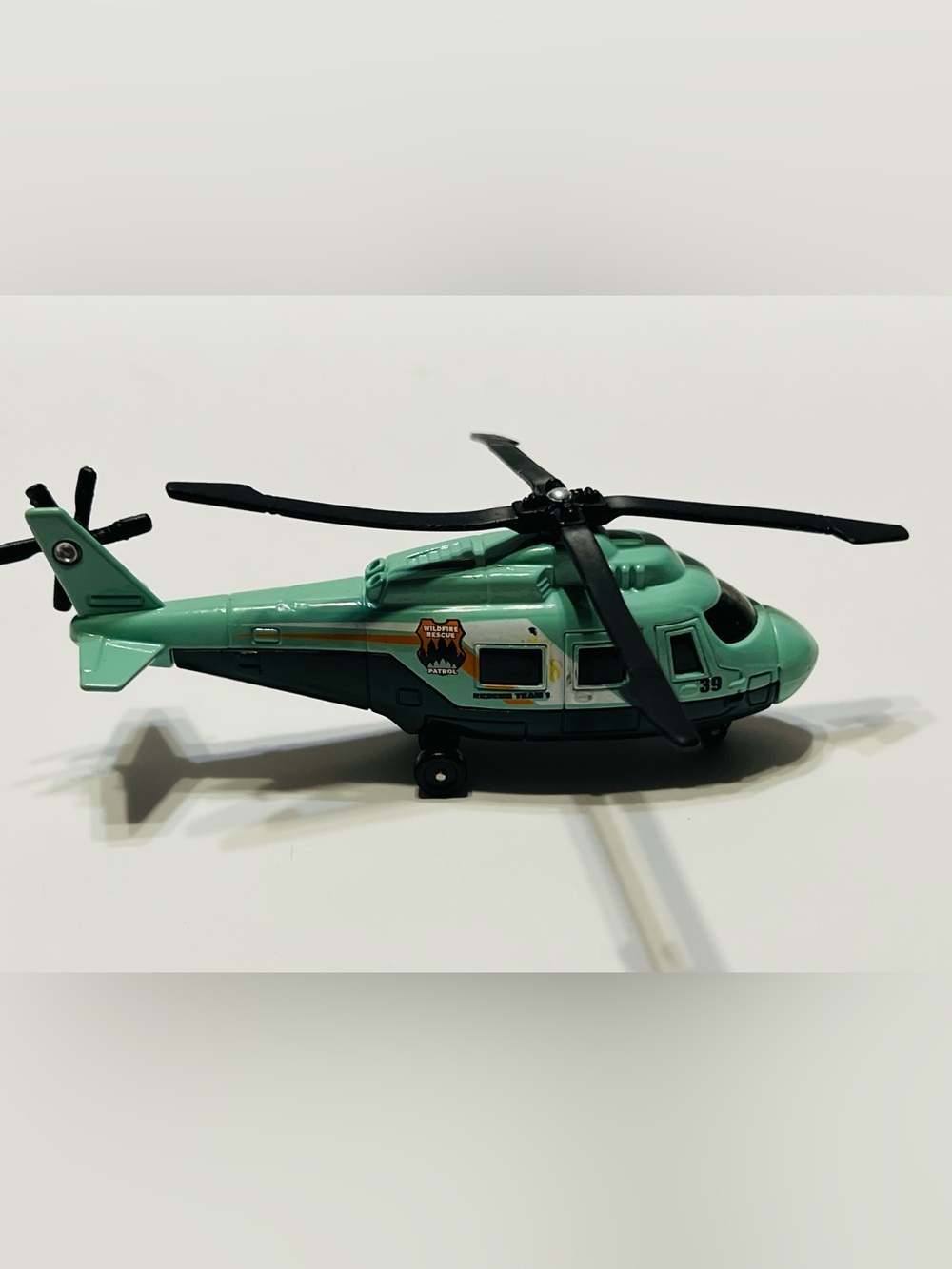 Mattel Green Rescue Team Helicopter Die Cast Toy 2007